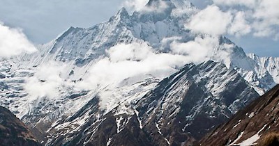 Annapurna Circuit round 20 days available at Bodhi Tours and Treks